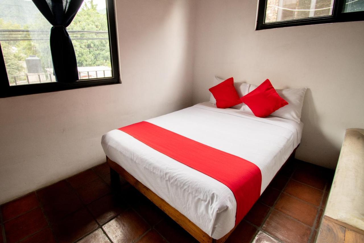 Hotel Marmil มาลินาลโค ภายนอก รูปภาพ